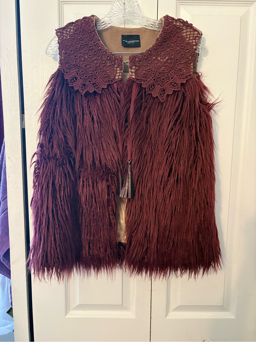 Faux Fur Crochet-Collar Vest - Deep Burgundy